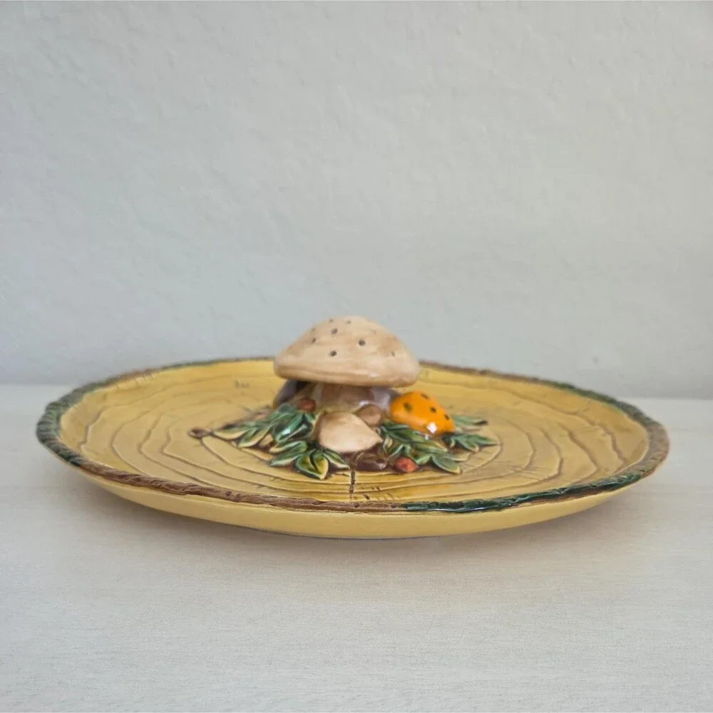 Vintage Lefton Merry Mushroom Ceramic Appetizer Hors d'oeuvre Plate Cottagecore - Picture 9 of 13